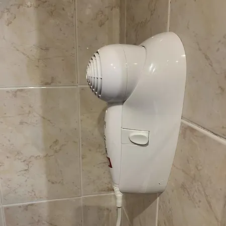 Giraldilla Pensjonat *